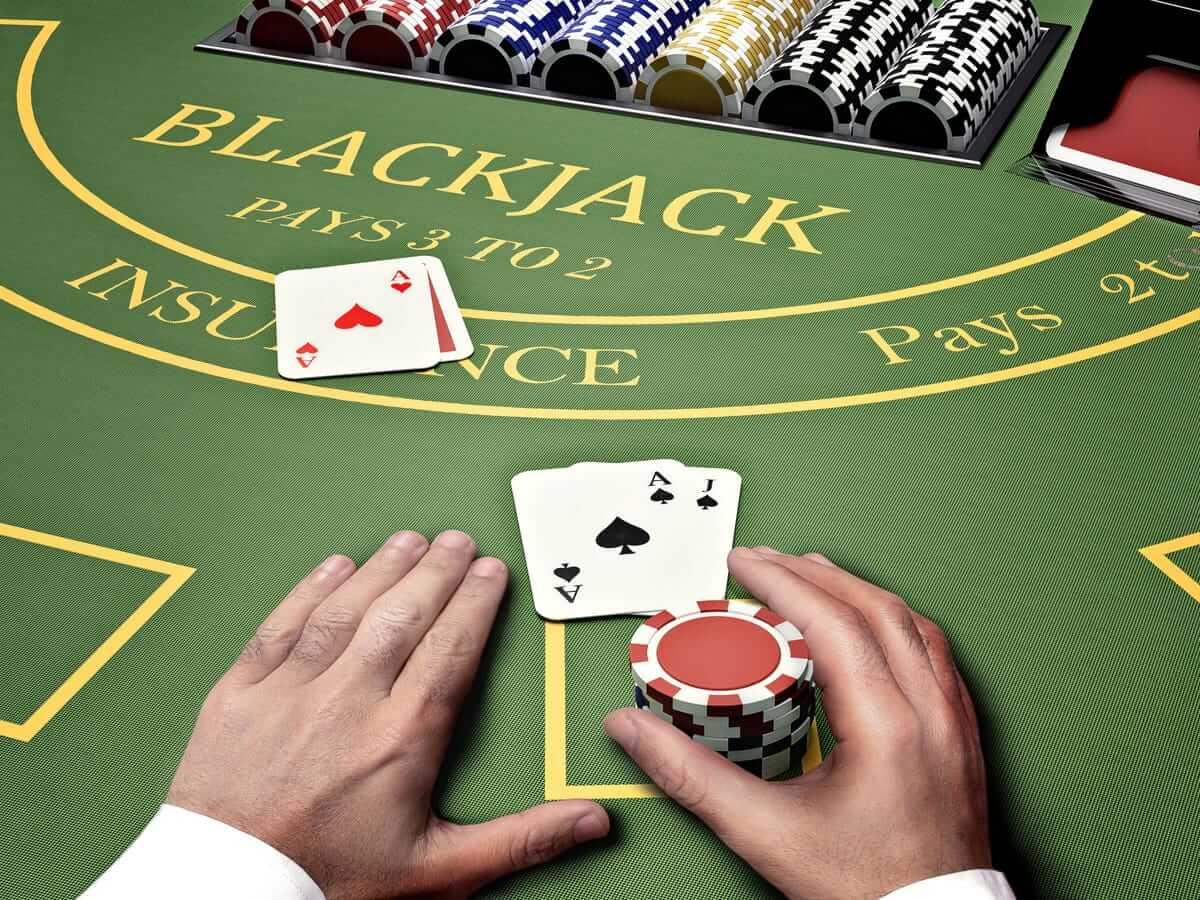 Blackjack có thể đạt tới 21 không? Chiến thắng trong thế giới thử thách thẻ bài