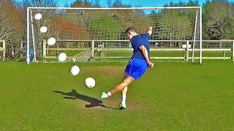 Kỹ thuật đặt chân trụ là yếu tố quan trọng nhất trong Rabona